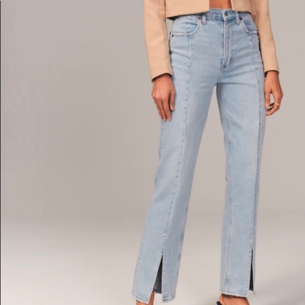 Abrecombie & Fitch ultra high rise 90s straight jeans